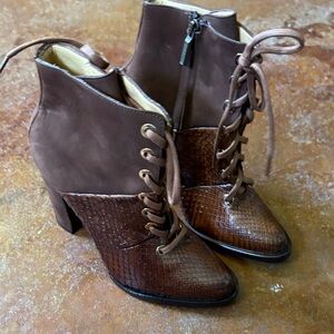 Elegant Brown Lace-Up Boots for Women